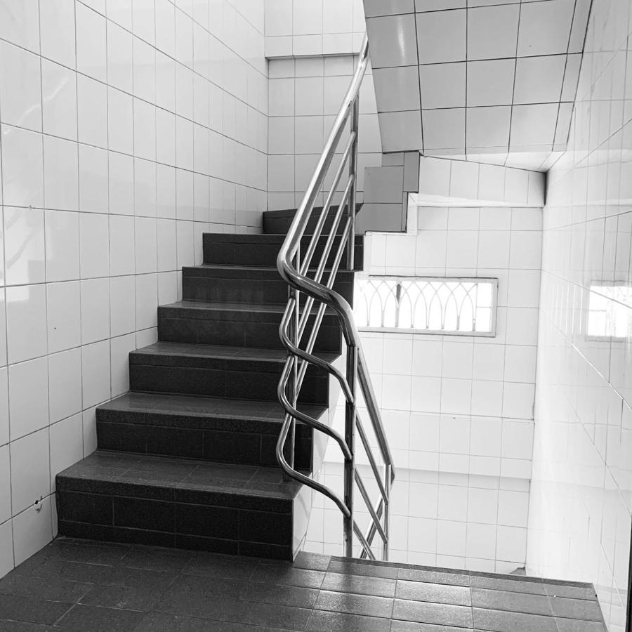 Gfeel Hostel กรุงเทพมหานคร ภายนอก รูปภาพ