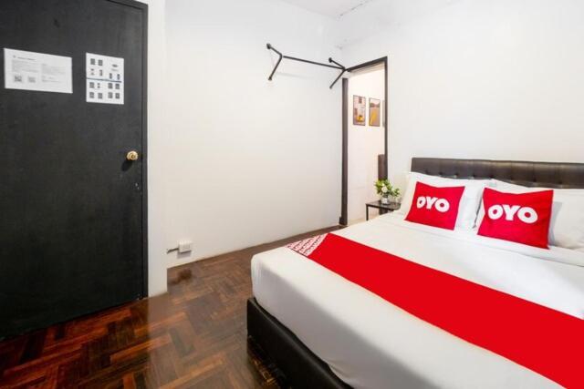 Gfeel Hostel กรุงเทพมหานคร ภายนอก รูปภาพ